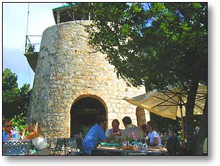 Antigua Restaurants